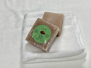 Akpi/Djansang Soap, with natural Akpi seed oil.