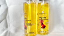 Load image into Gallery viewer, Butt enlargement Akpi/Djansang natural Oil, for a non-surgical butt lift.
